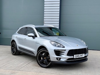 Used Porsche Macan 2015 for sale - 79471398: Photo