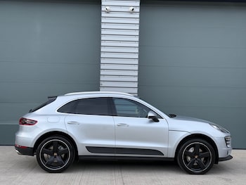 Used Porsche Macan 2015 for sale - 79471398: Photo