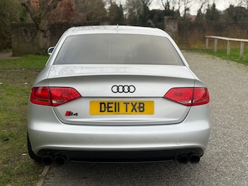 Used Audi A4 2011 for sale - 77053690: Photo