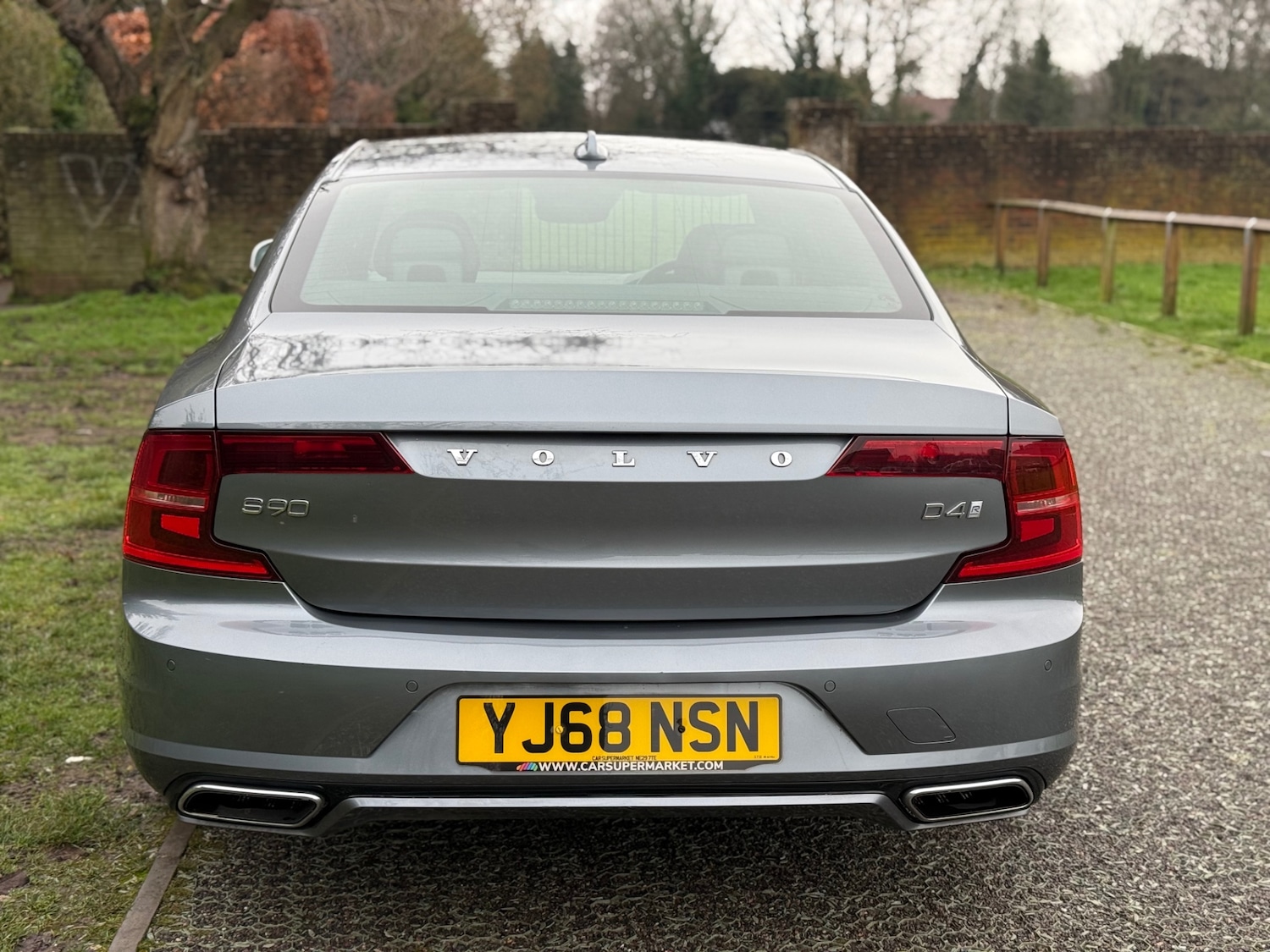 Used Volvo S90 2018 for sale - 76972107: Photo 4