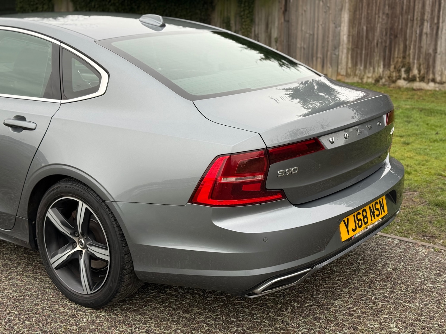 Used Volvo S90 2018 for sale - 76972107: Photo 9