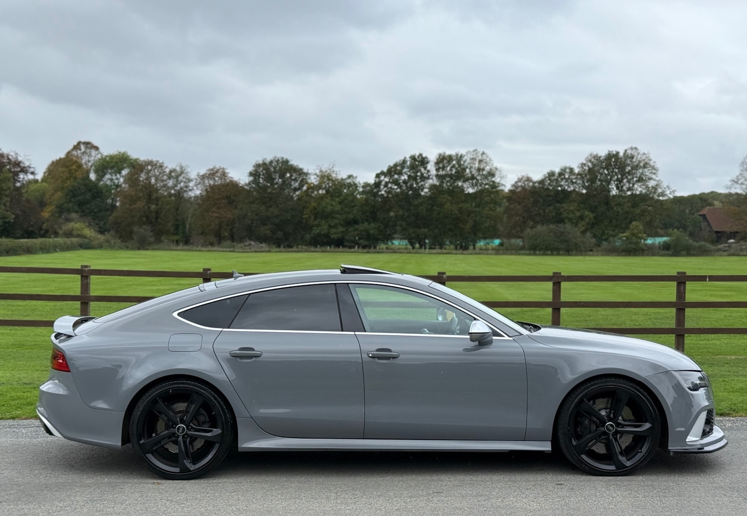 Used Audi RS7 2014 for sale - 76173563: Photo 2