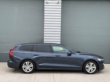 Used Volvo V60 2019 for sale - 78621265: Photo