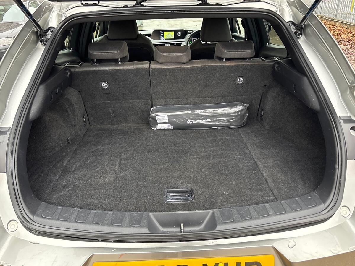 Used Lexus UX 2019 for sale - 77132794: Photo 10