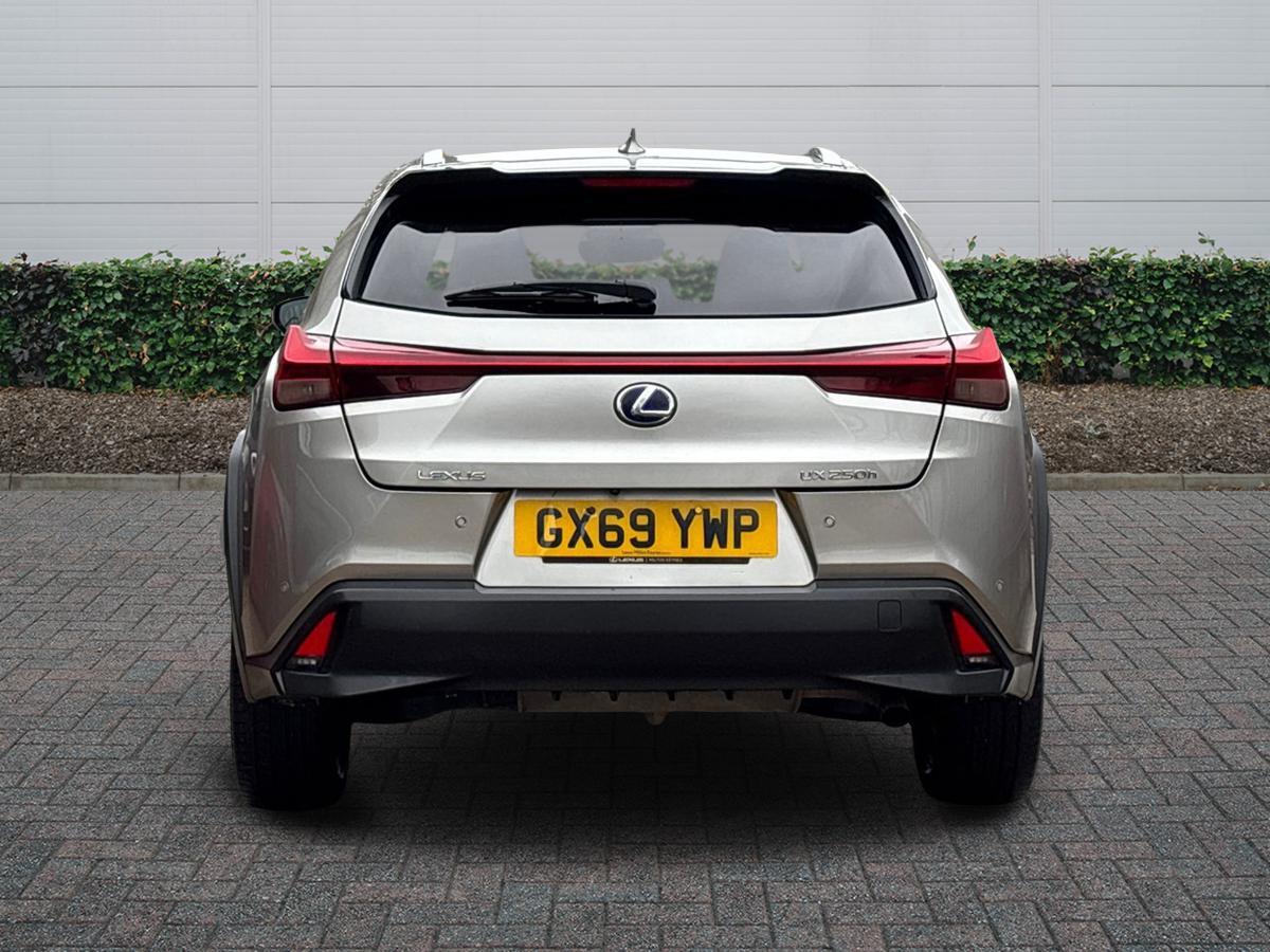 Used Lexus UX 2019 for sale - 77132794: Photo 4