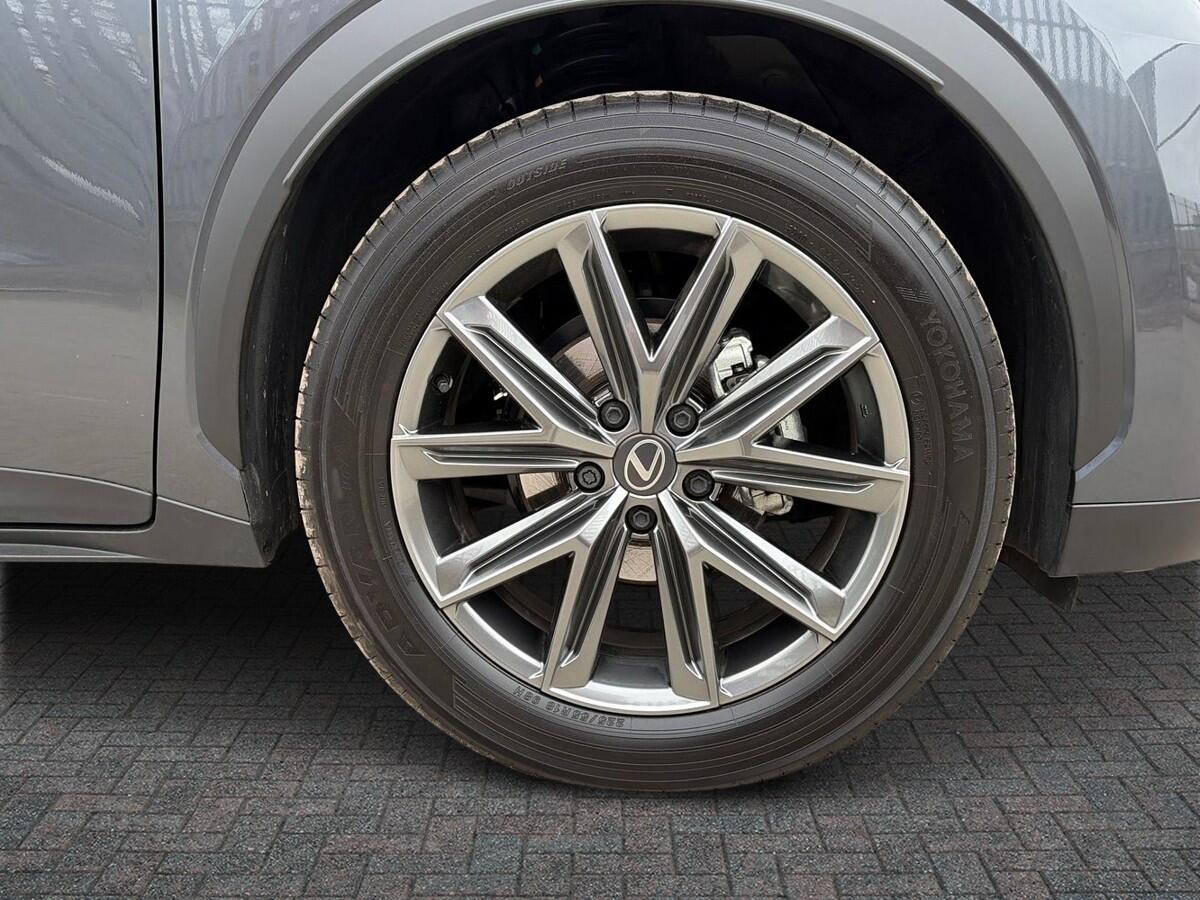 Used Lexus LBX 2025 for sale - 77809707: Photo 6