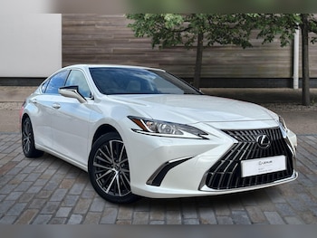 2025 (75) - 300h 2.5 Premium 4dr CVT