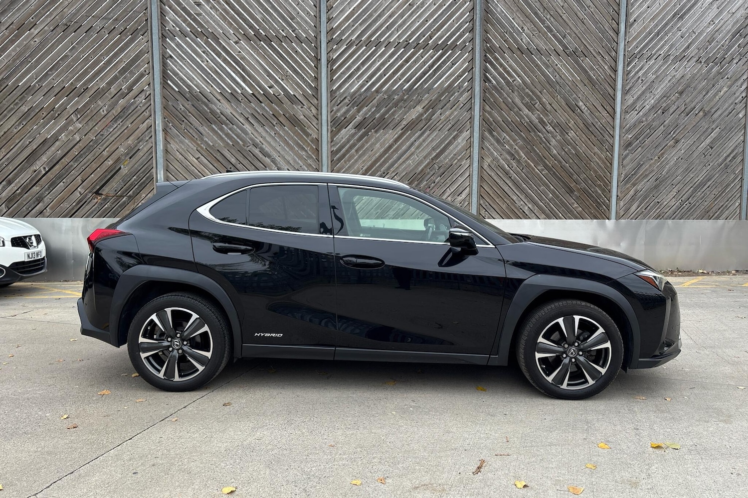 Used Lexus UX 2020 for sale - 76139676: Photo 4