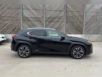 Used Lexus UX 2020 for sale - 76139676: Photo