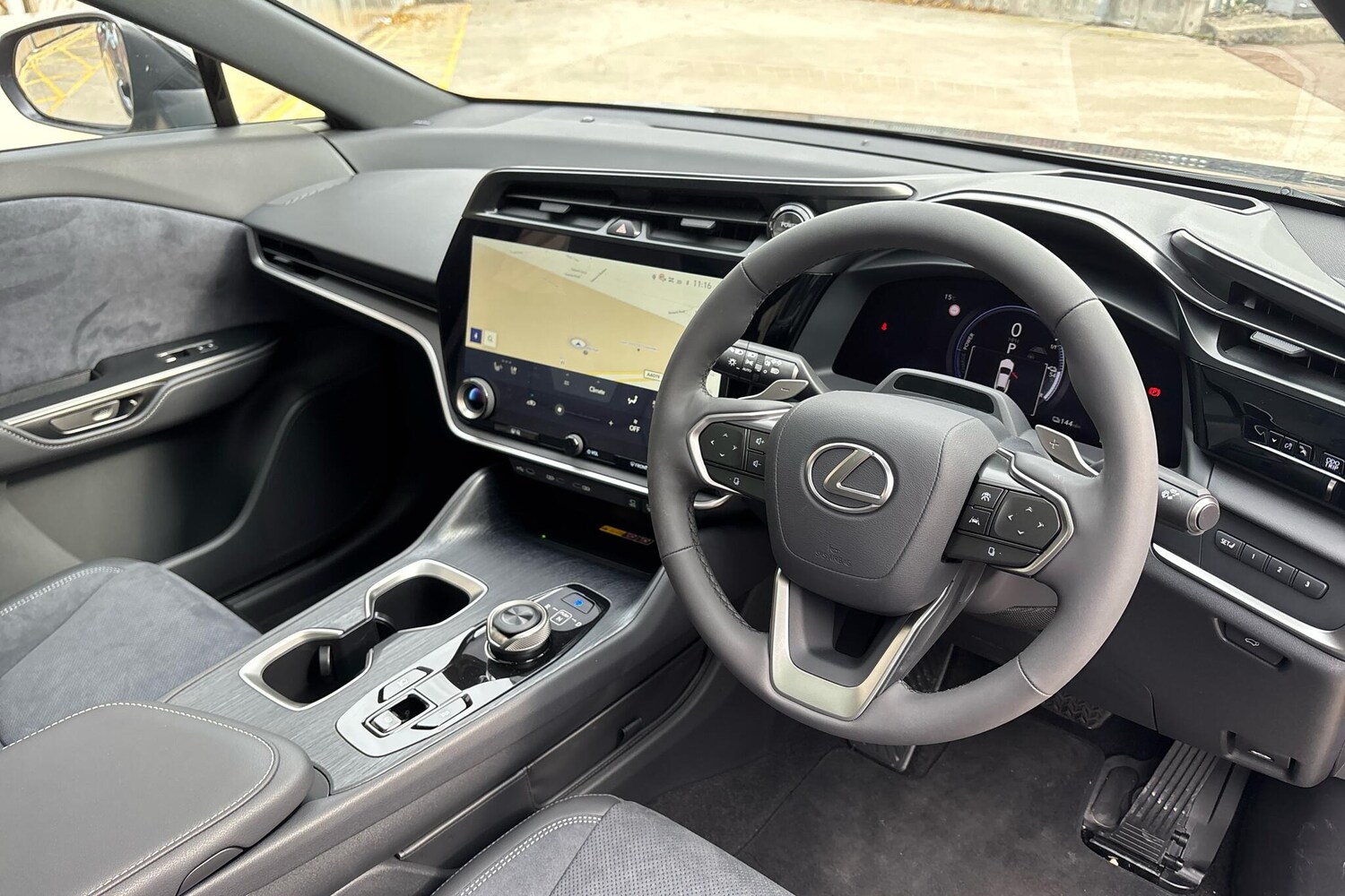 Used Lexus RZ 2025 for sale - 77177146: Photo 6