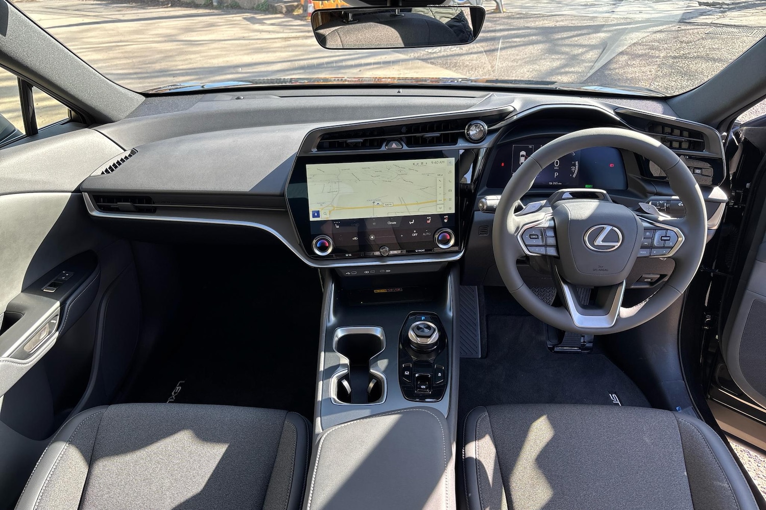 Used Lexus RZ 2025 for sale - 76111124: Photo 12