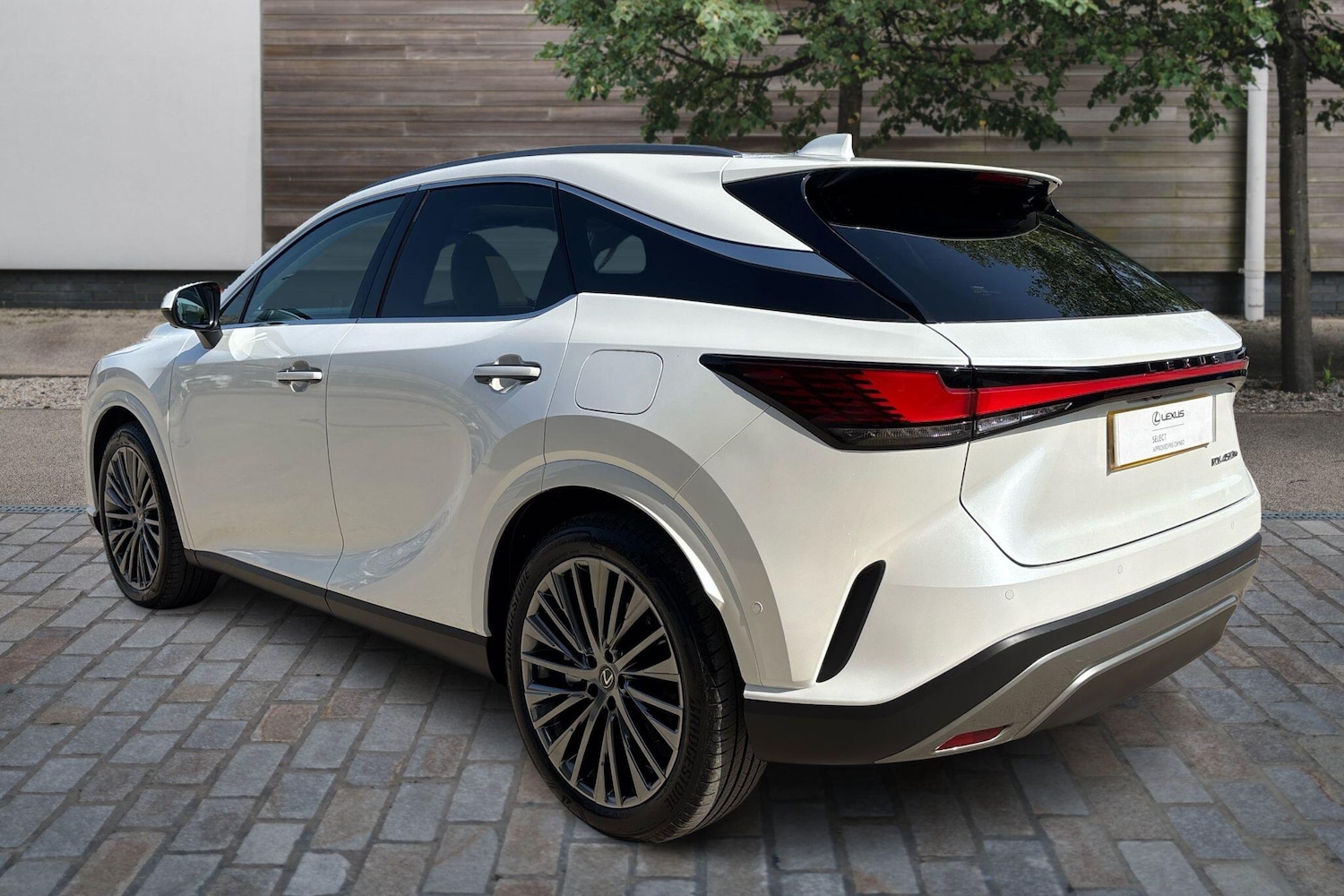 Used Lexus RX 2025 for sale - 76111012: Photo 3