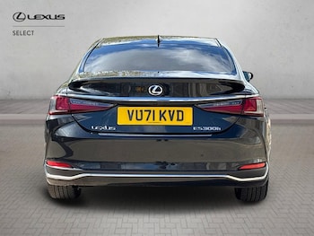 Used Lexus ES 2021 for sale - 78302508: Photo