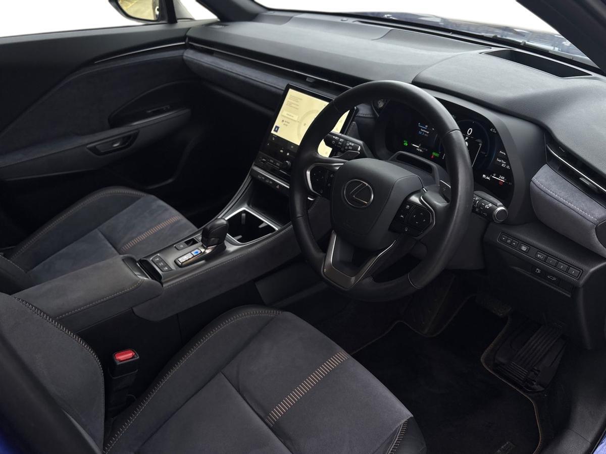 Used Lexus LBX 2024 for sale - 77910646: Photo 12