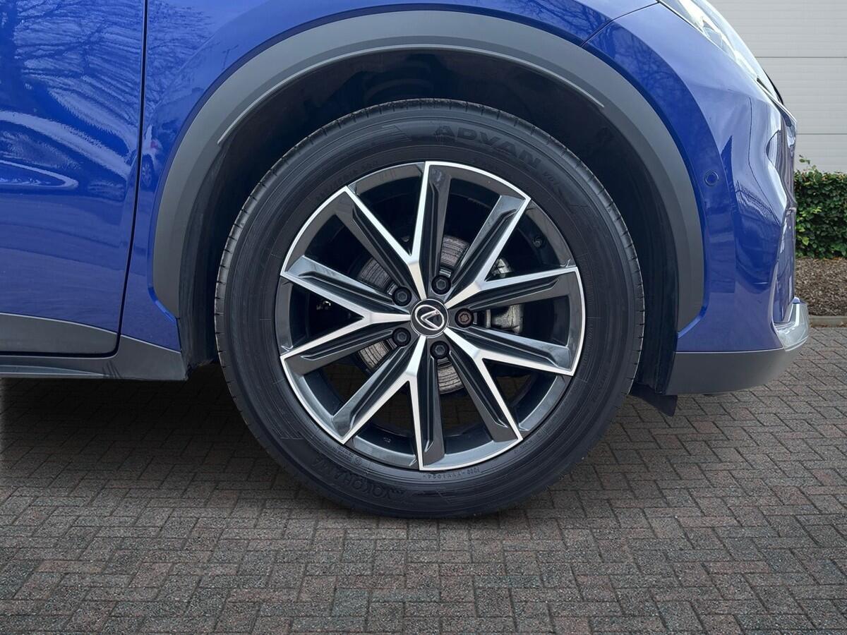 Used Lexus LBX 2024 for sale - 77910646: Photo 6