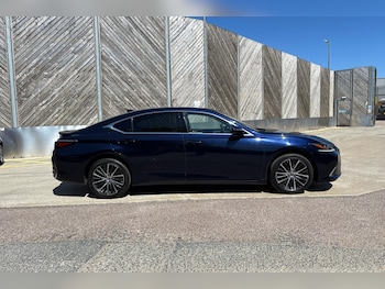 Used Lexus ES 2023 for sale - 75416363: Photo
