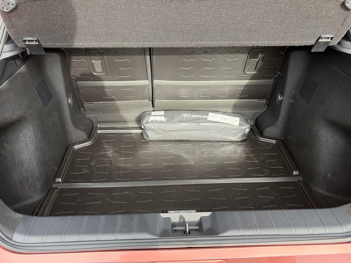 Used Lexus LBX 2025 for sale - 77457394: Photo 10