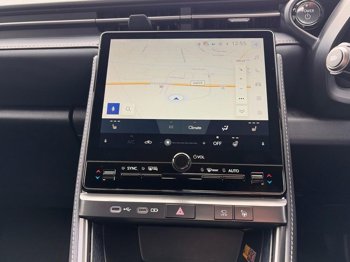 Used Lexus LBX 2025 for sale - 77457394: Photo 11