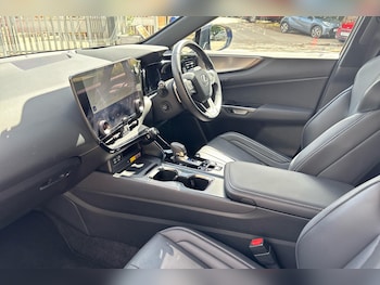 Used Lexus NX 2023 for sale - 76110508: Photo 2