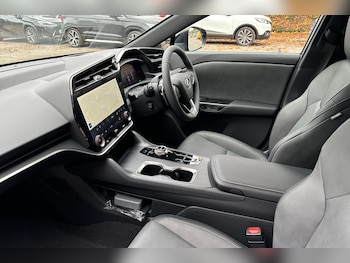 Used Lexus RX 2024 for sale - 75901432: Photo