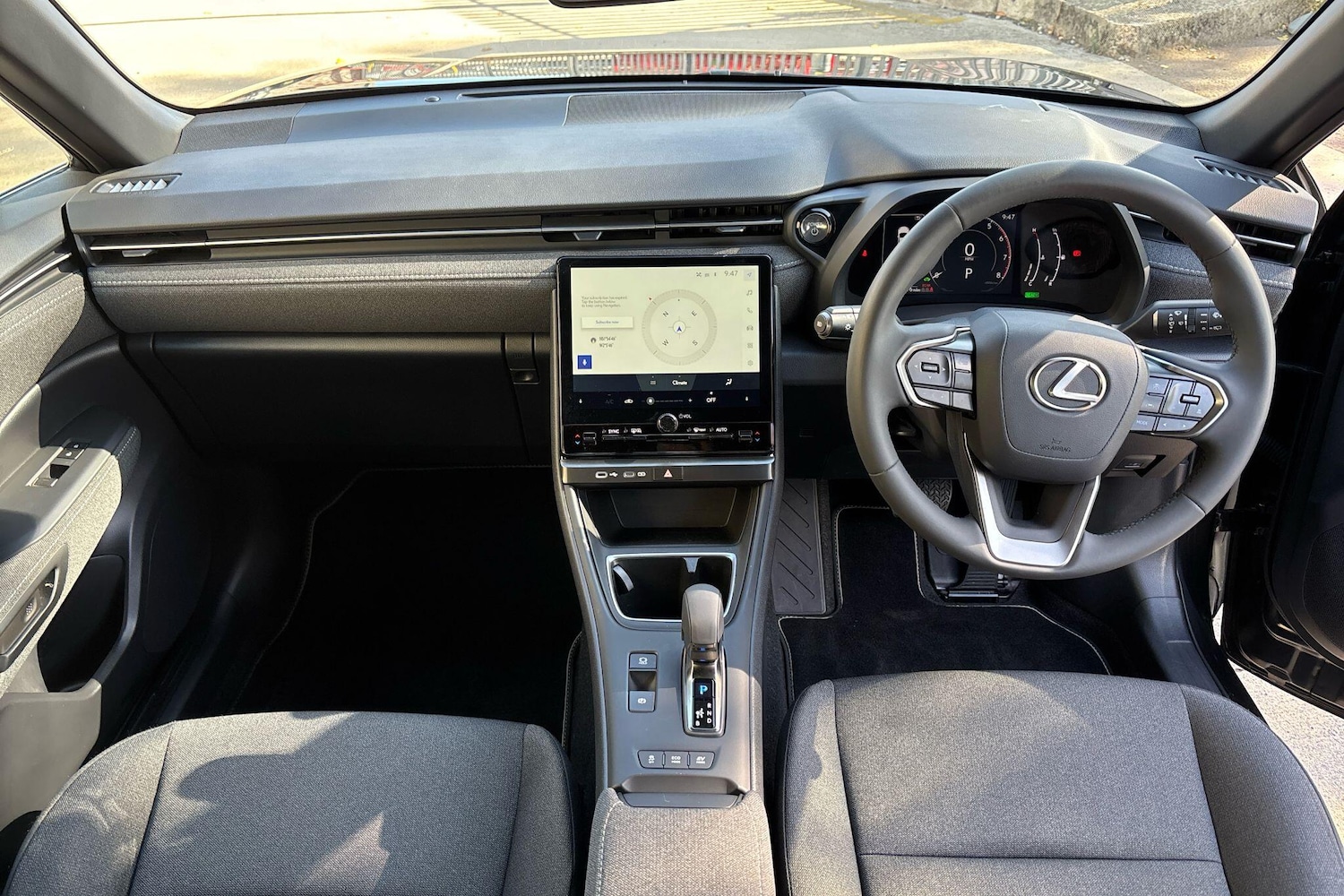 Used Lexus LBX 2024 for sale - 76111649: Photo 12