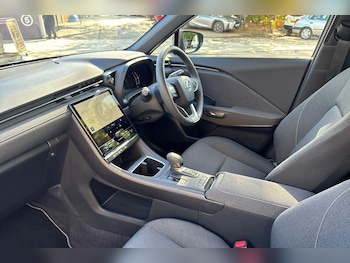 Used Lexus LBX 2024 for sale - 76111649: Photo 2