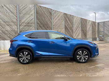 Used Lexus NX 2020 for sale - 76111102: Photo 4