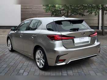 Used Lexus CT 2018 for sale - 76216636: Photo 3