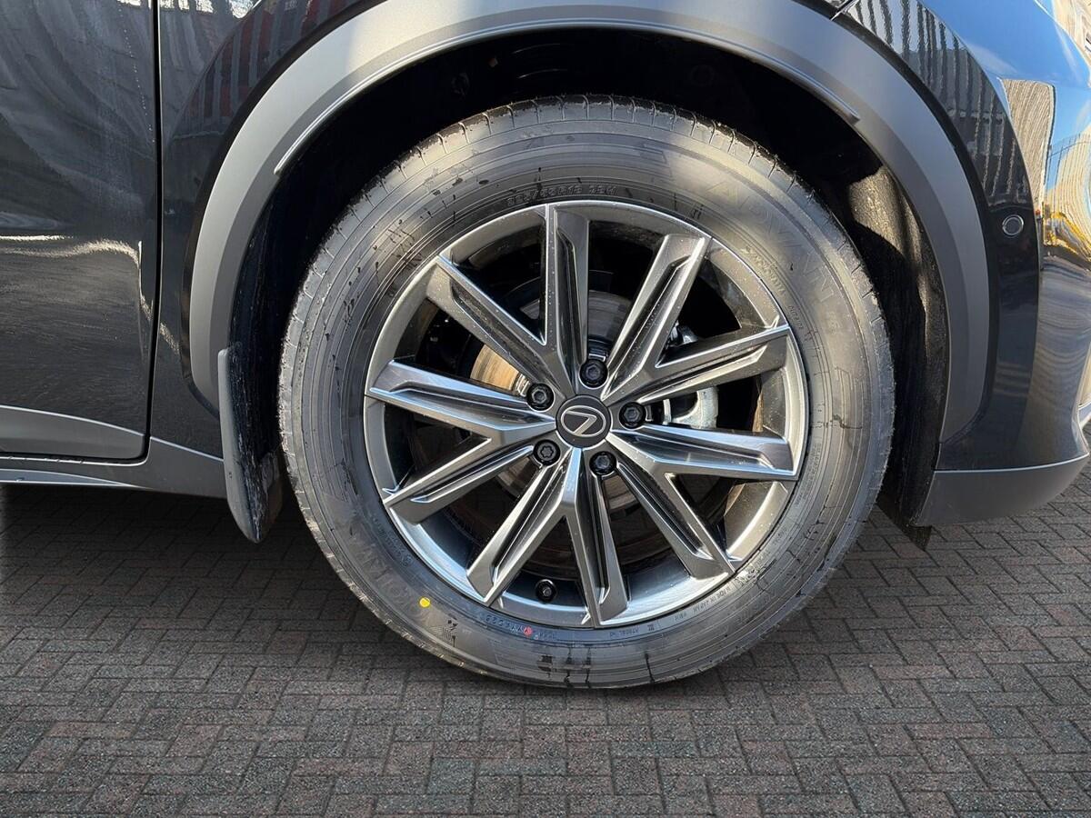 Used Lexus LBX 2026 for sale - 77427423: Photo 6