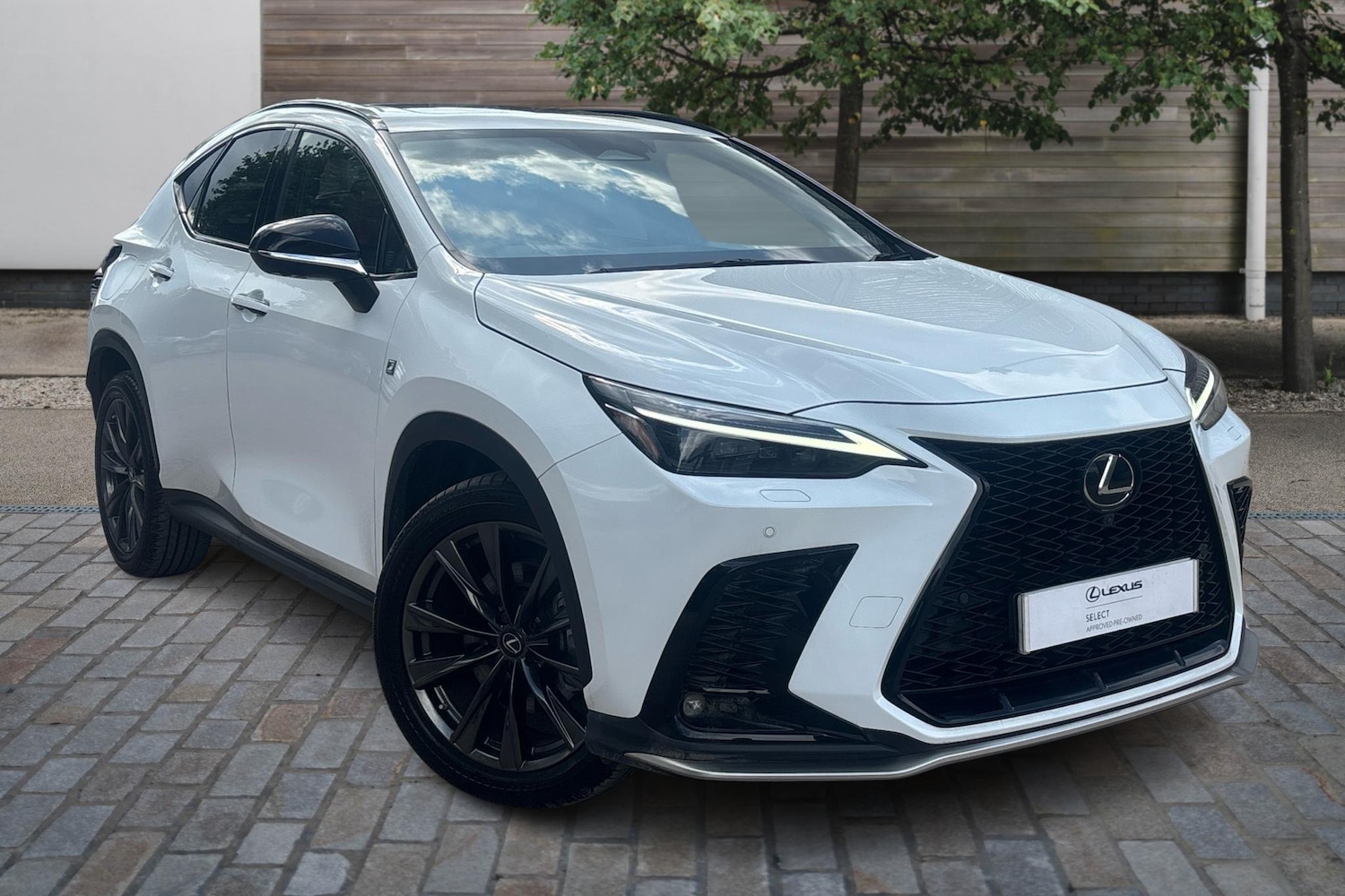 Used Lexus NX 2022 for sale - 76110512: Photo 1