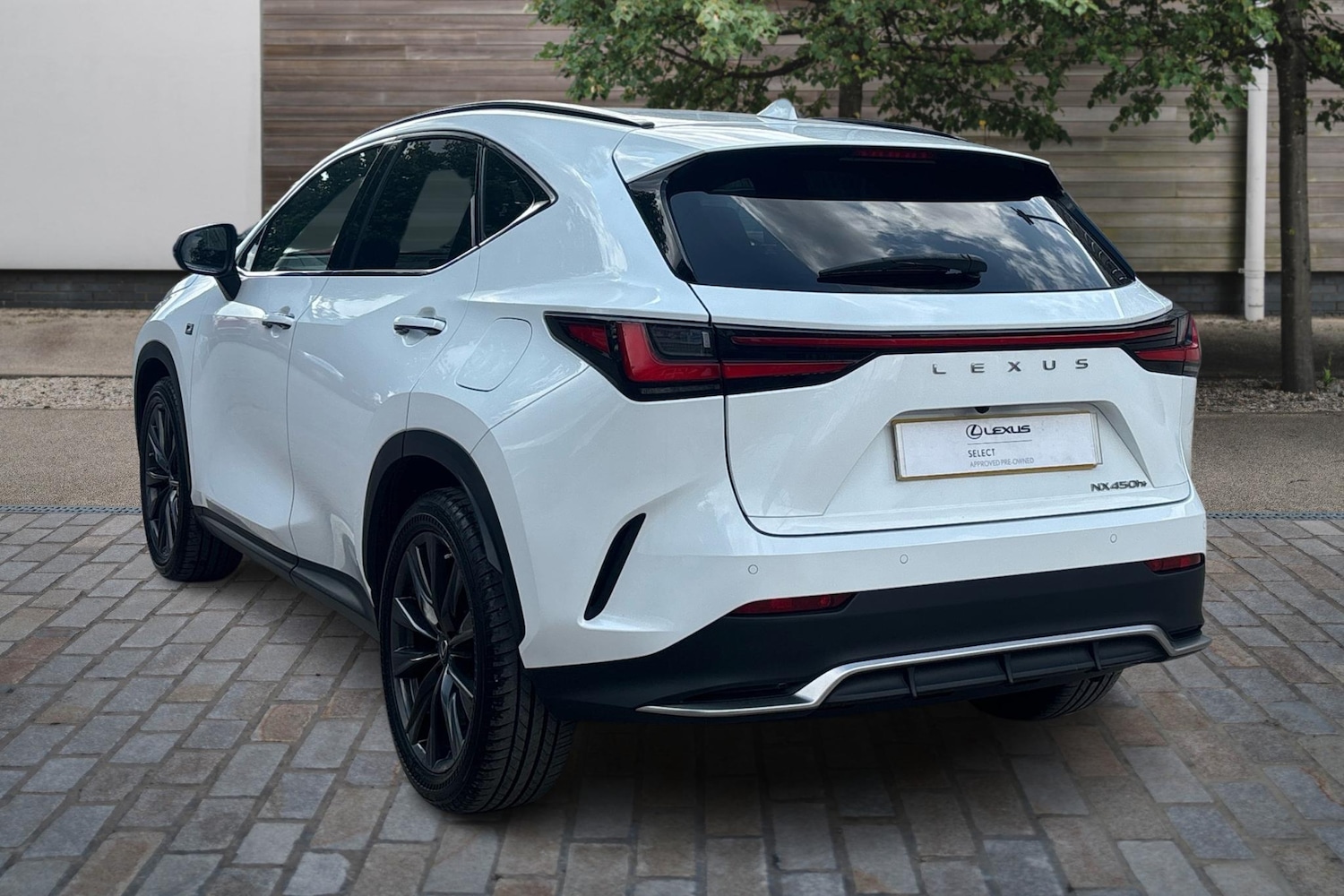 Used Lexus NX 2022 for sale - 76110512: Photo 3