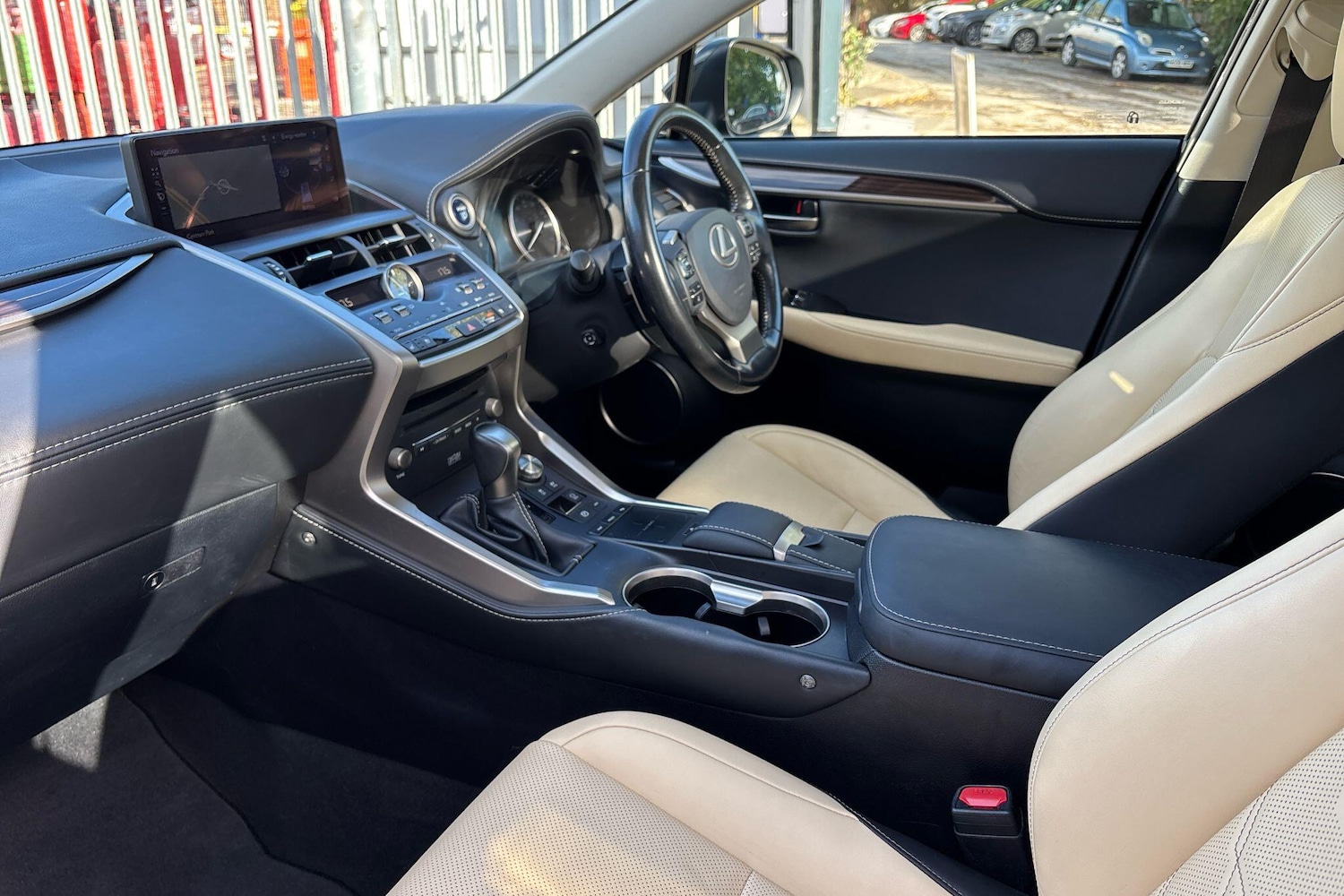 Used Lexus NX 2019 for sale - 76111659: Photo 2