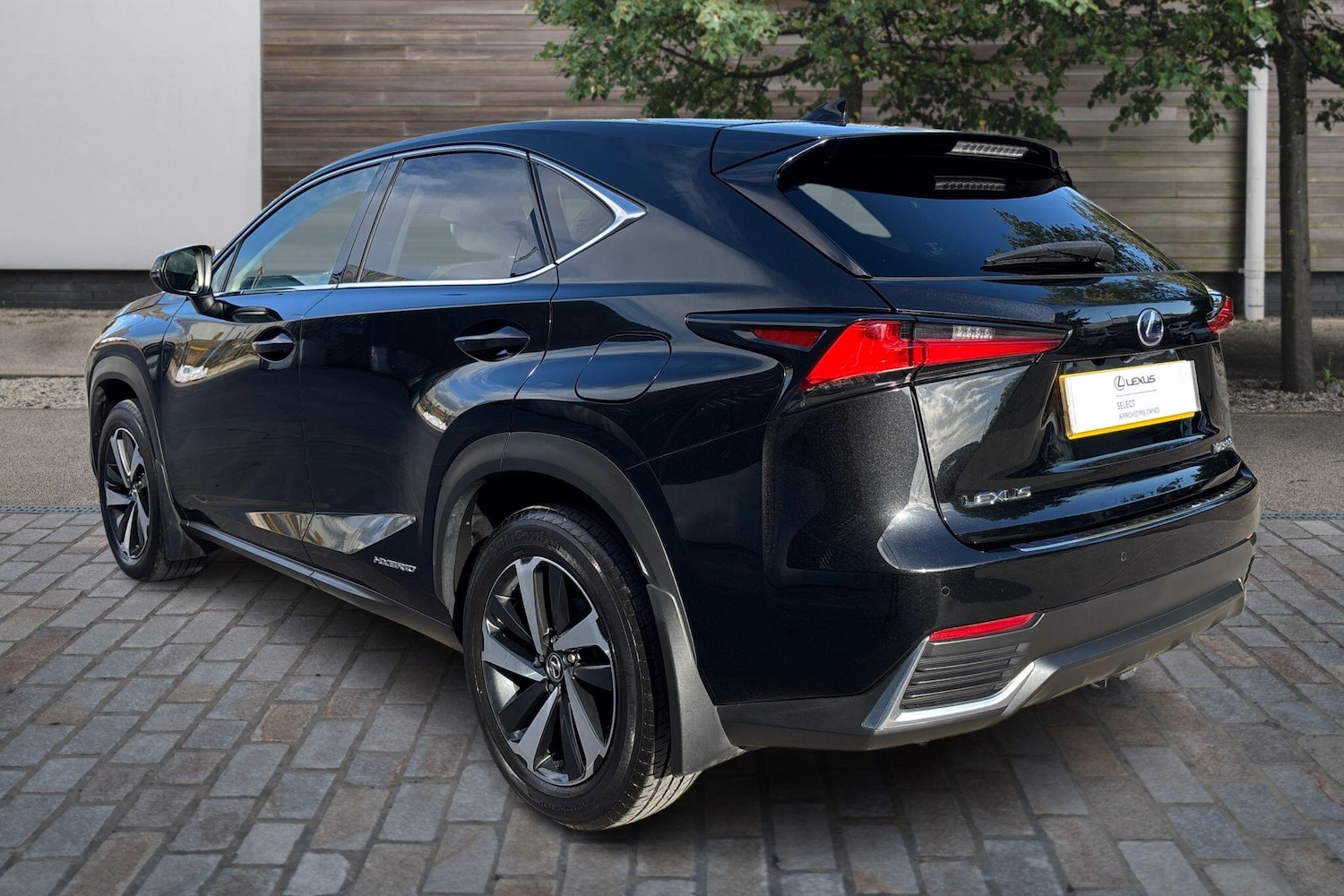 Used Lexus NX 2019 for sale - 76111659: Photo 3
