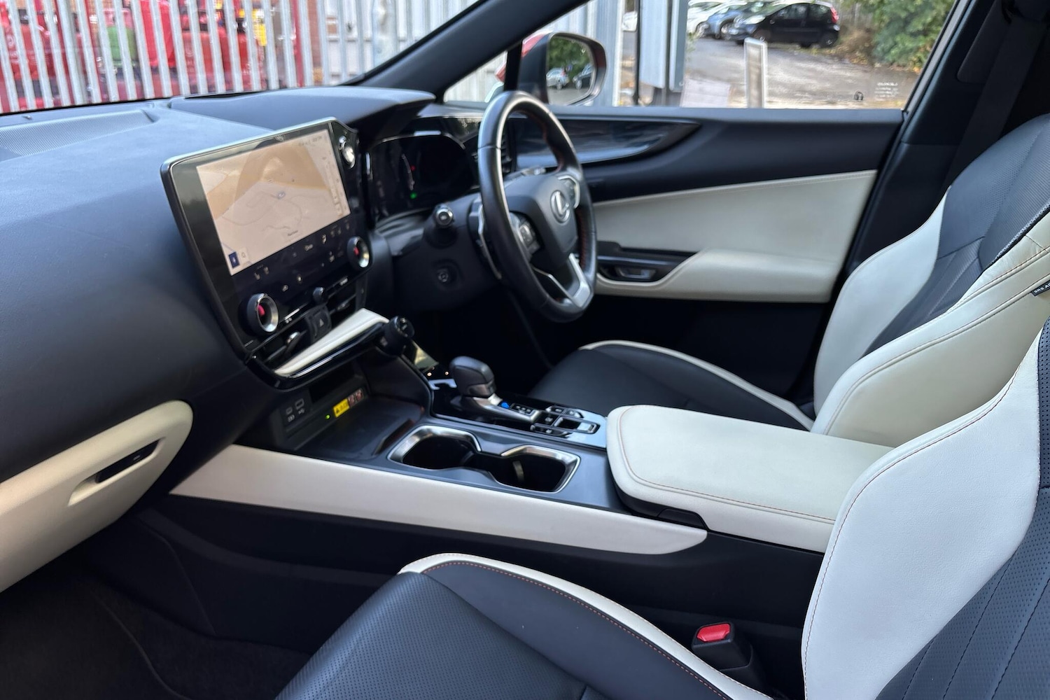 Used Lexus NX 2024 for sale - 76111352: Photo 2
