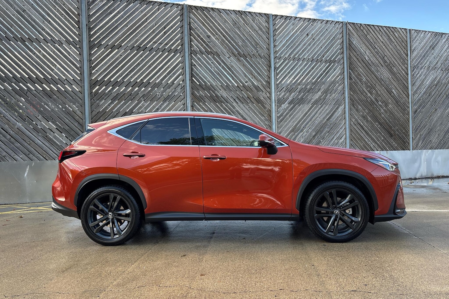 Used Lexus NX 2024 for sale - 76111352: Photo 4