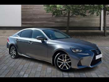 2017 (67) - 300h Advance 4dr CVT Auto