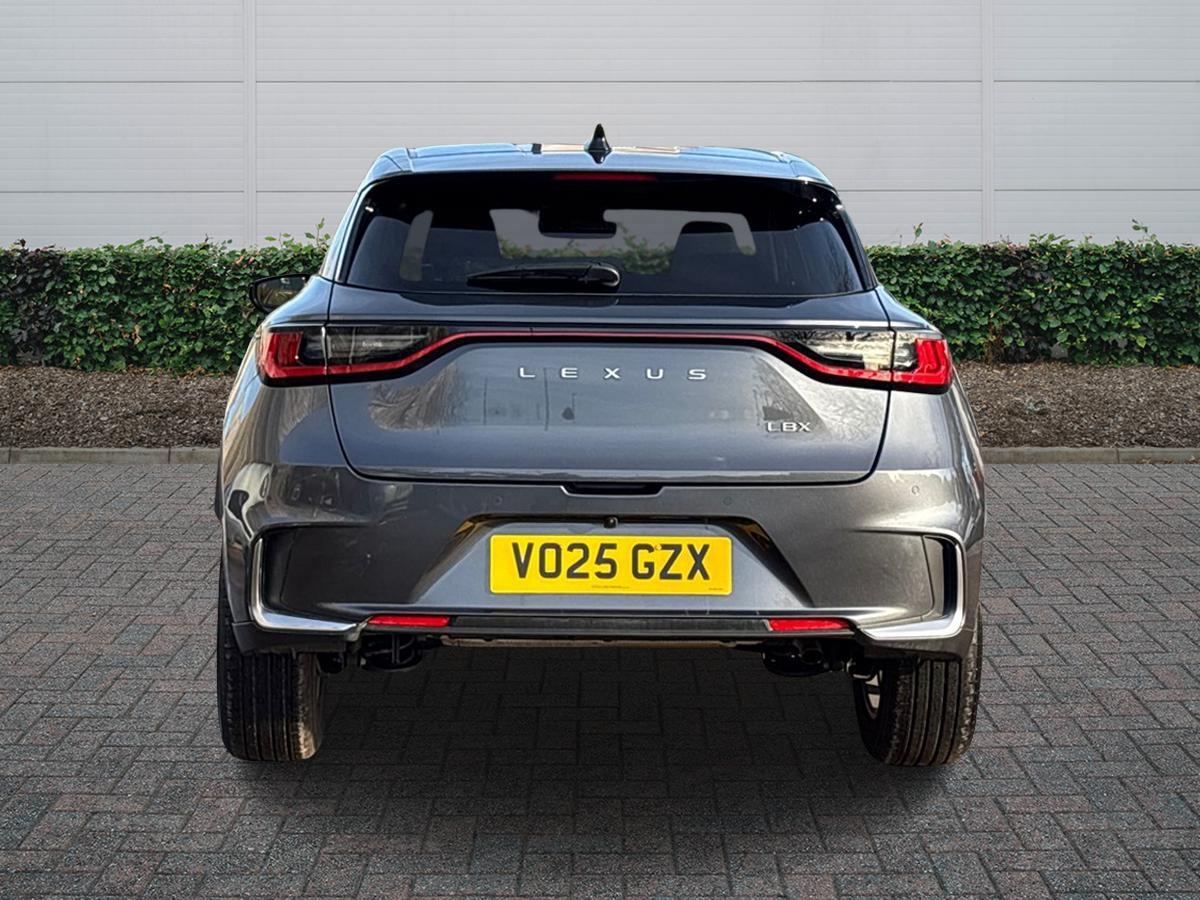 Used Lexus LBX 2025 for sale - 77176771: Photo 4