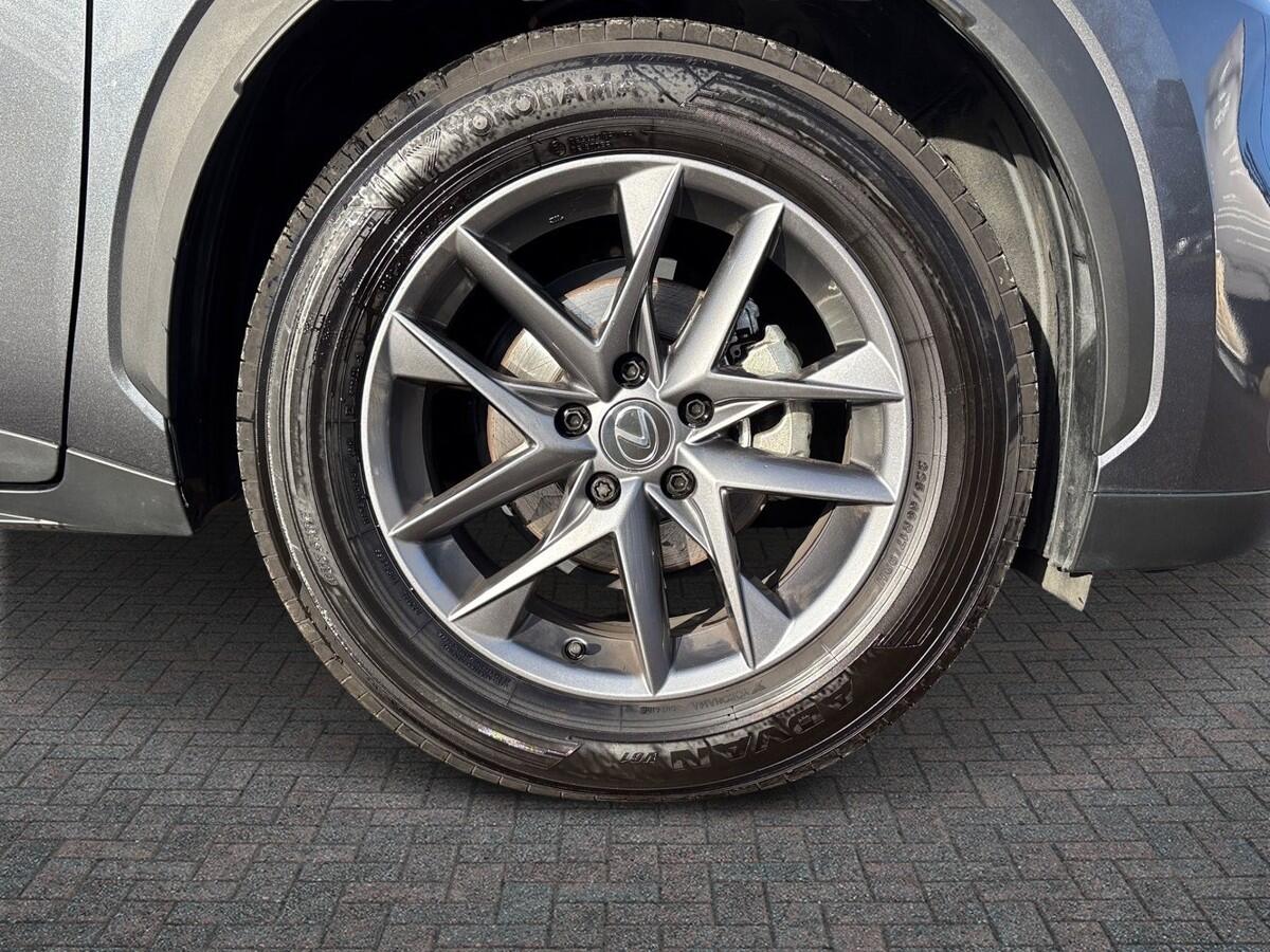 Used Lexus LBX 2025 for sale - 77176771: Photo 6