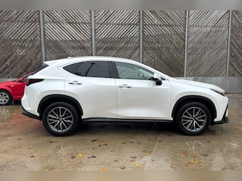 Used Lexus NX 2023 for sale - 76111697: Photo 4