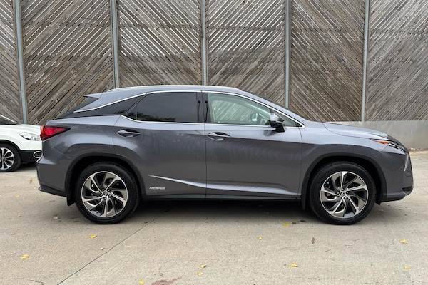 Used Lexus RX 2018 for sale - 76216641: Photo 4