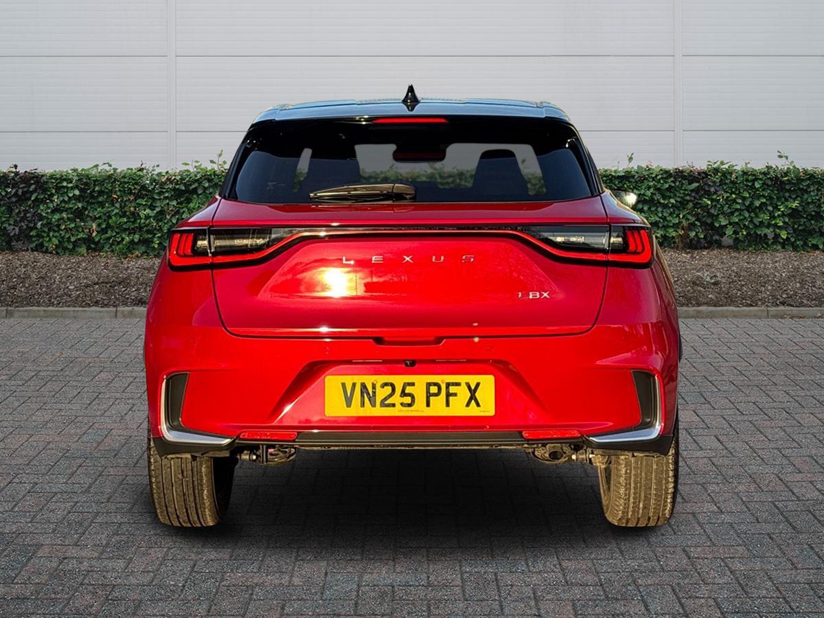 Used Lexus LBX 2025 for sale - 77176625: Photo 4