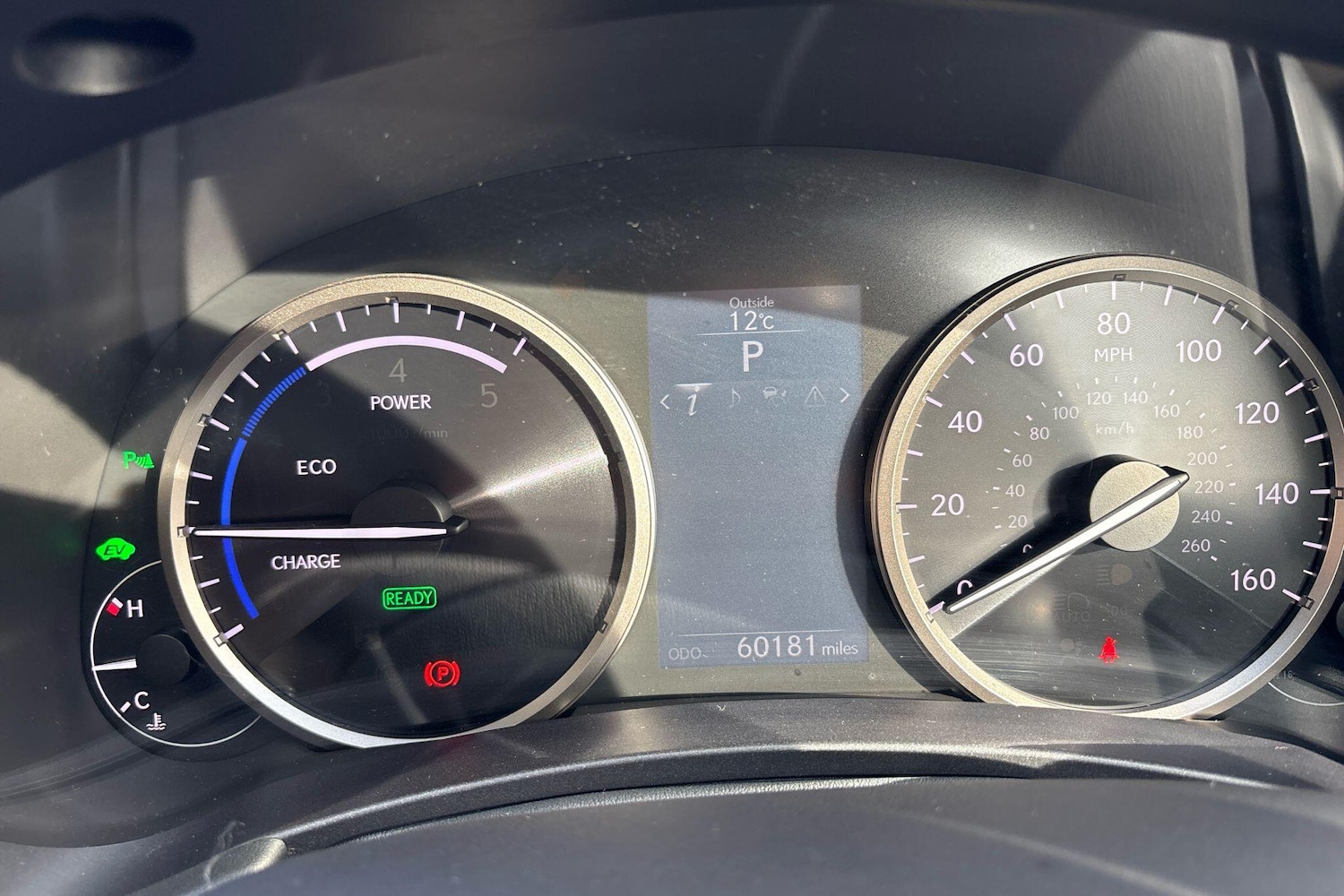 Used Lexus NX 2016 for sale - 76670959: Photo 4