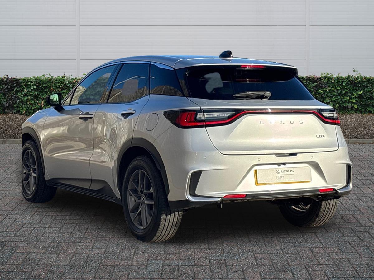 Used Lexus LBX 2024 for sale - 77124428: Photo 2