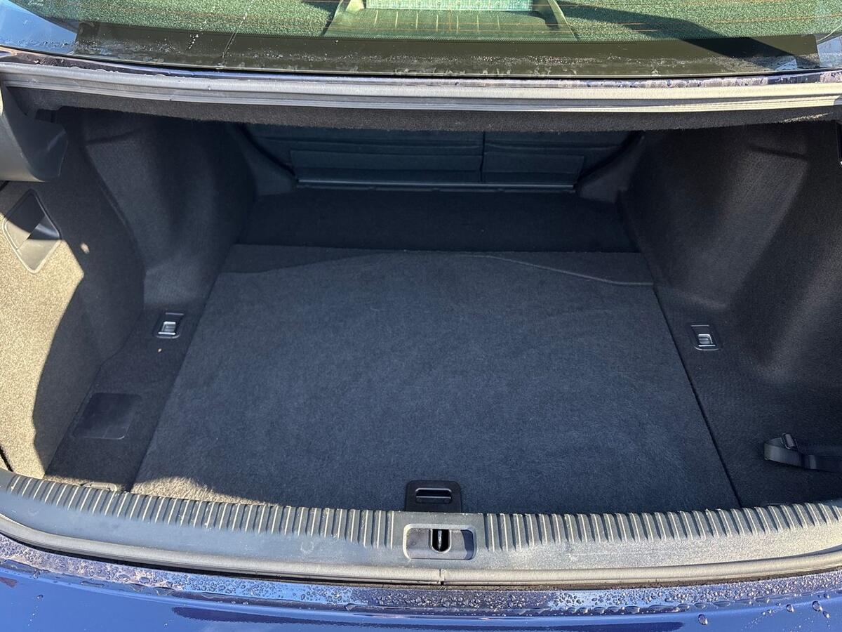 Used Lexus IS 2018 for sale - 77231606: Photo 10