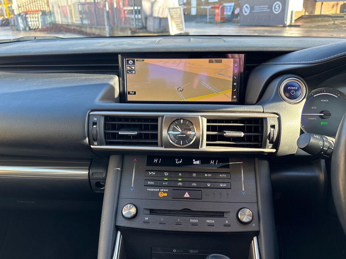 Used Lexus IS 2018 for sale - 77231606: Photo 11