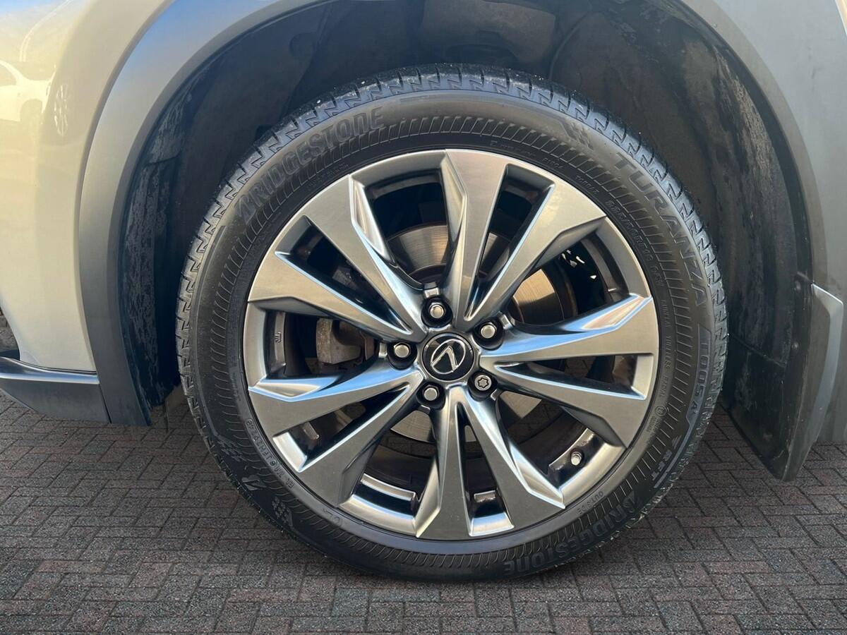 Used Lexus UX 2021 for sale - 77177528: Photo 5