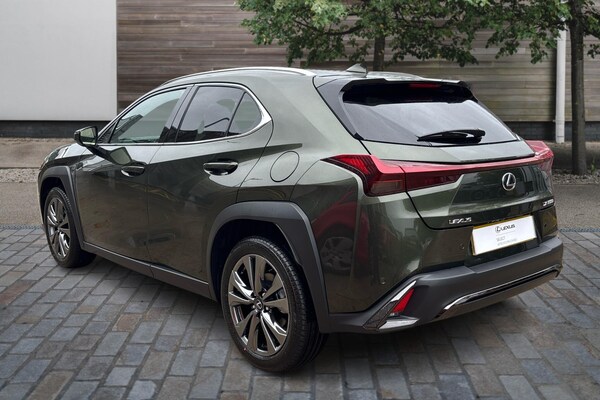 Used Lexus UX 2025 for sale - 76168397: Photo 3