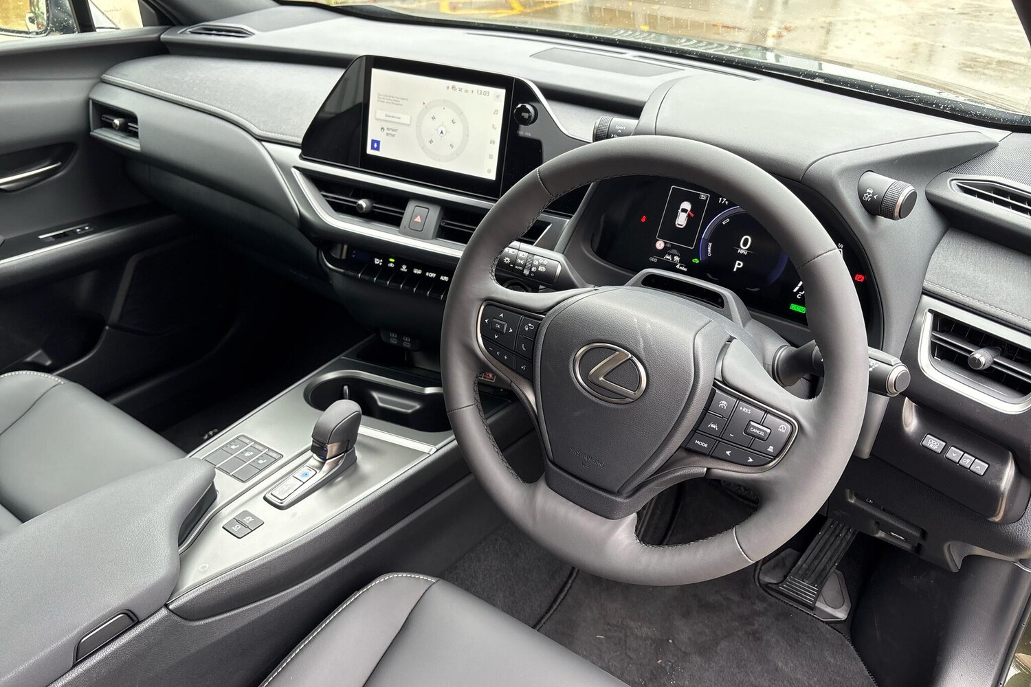 Used Lexus UX 2025 for sale - 76168397: Photo 6