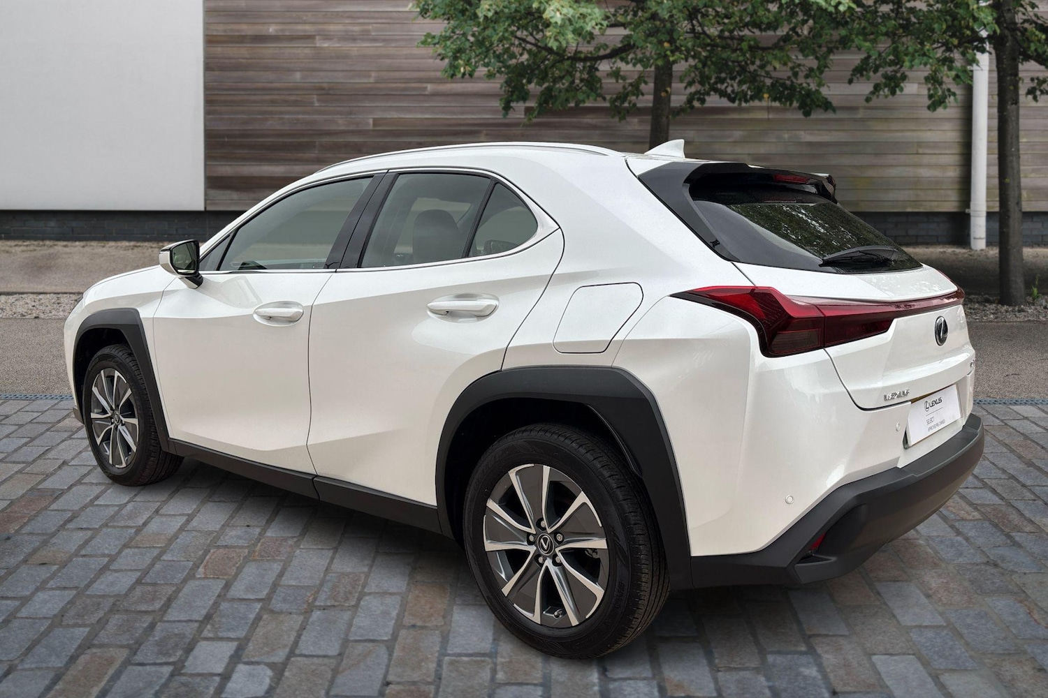 Used Lexus UX 2025 for sale - 77132775: Photo 3
