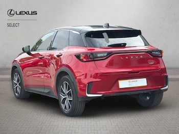 Used Lexus LBX 2025 for sale - 79035040: Photo